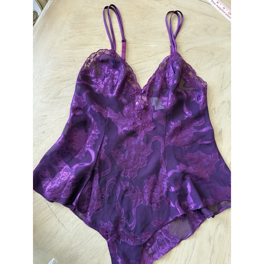 VTG Victoria’s Secret Gold Label Purple Sheer Floral Burnout Teddy Bodysuit S - Picture 4 of 16